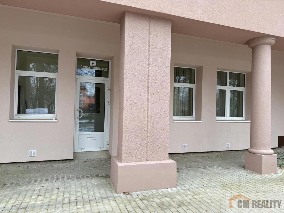 Photo 1 - Commercial property for rent · 99 m²