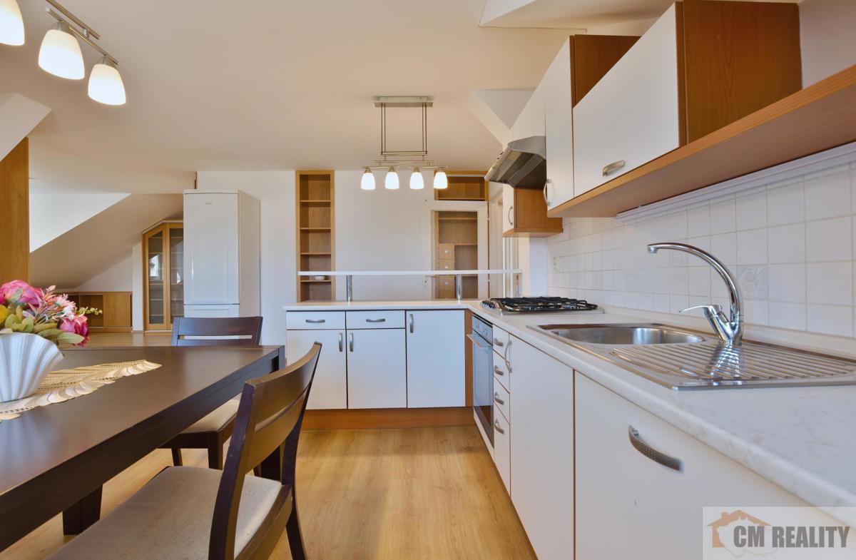 Photo 3 - Apartment for sale · 4+kk · 101 m²