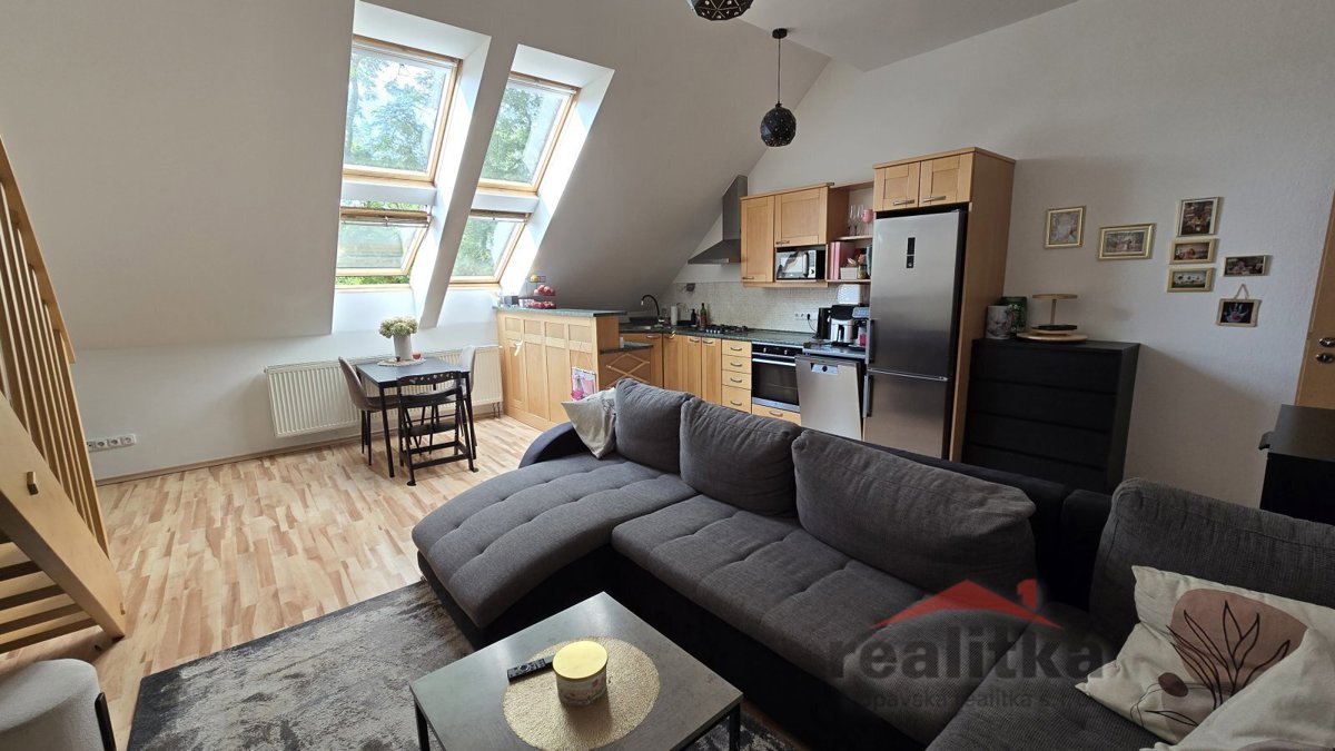 Photo 1 - Apartment for sale · 3+kk · 98 m²