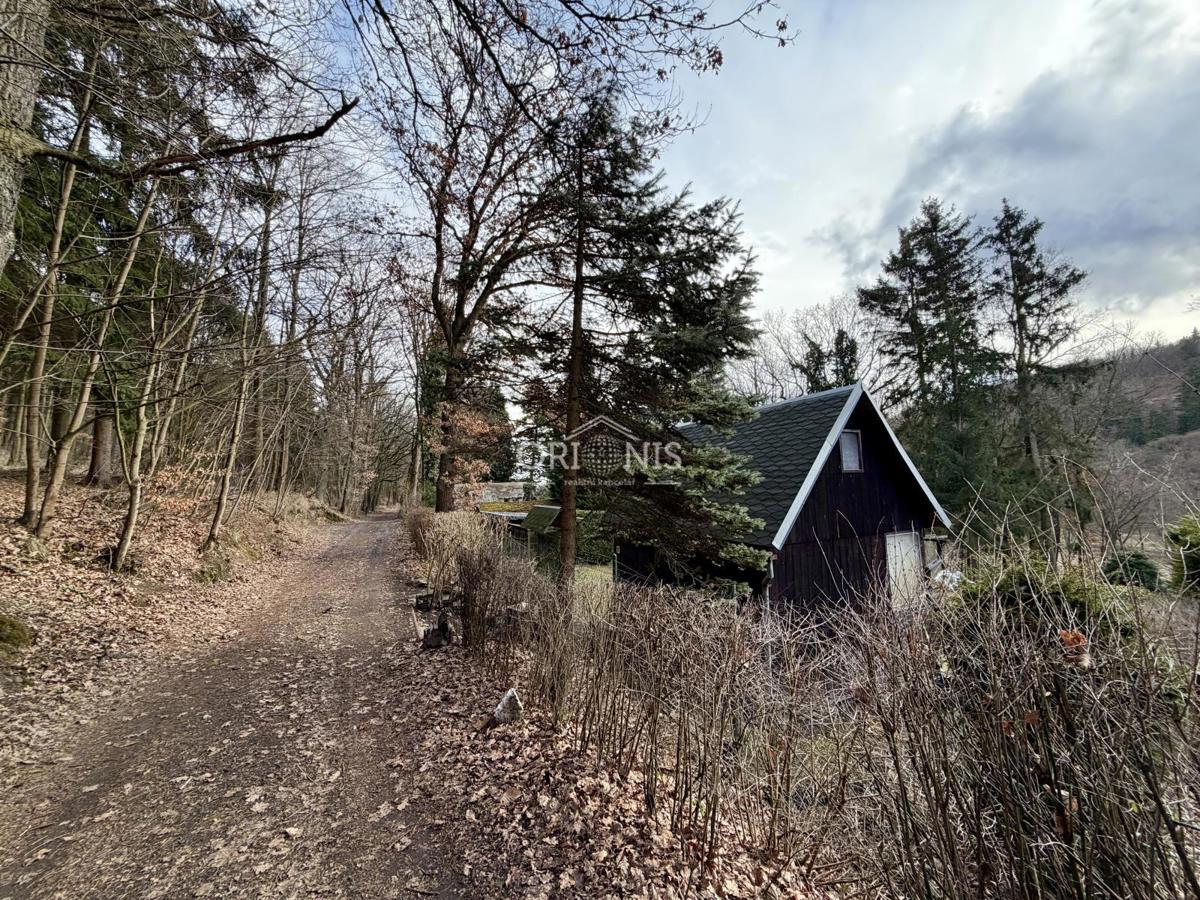Photo 4 - Land for sale · Garden · 638 m²