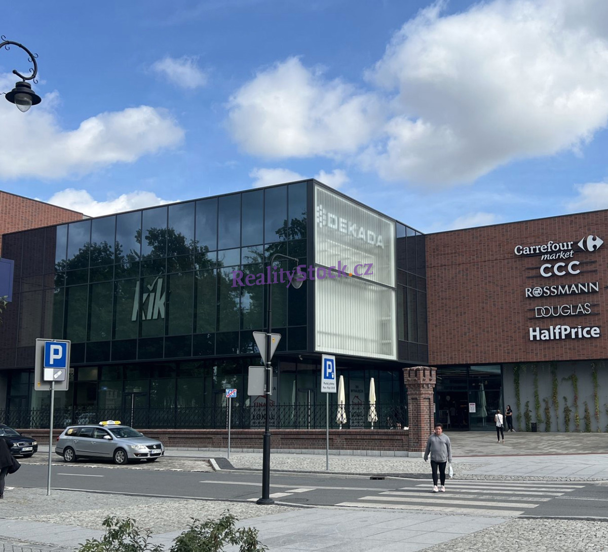 Fotografie 1 - Prodej komerční nemovitosti · Prostor v obchodním centru · 3 300 m²