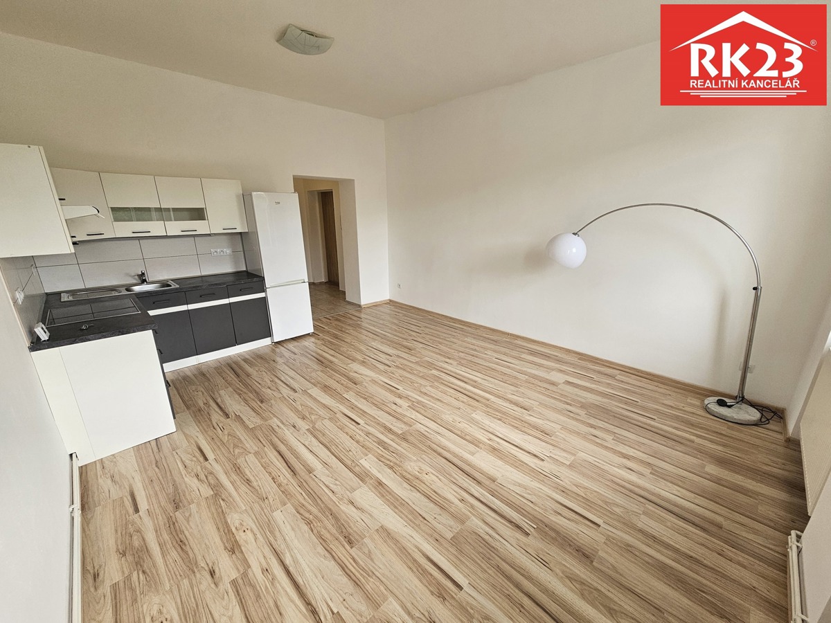 Hình ảnh 3 - Căn hộ bán · 2+kk · 43 m²