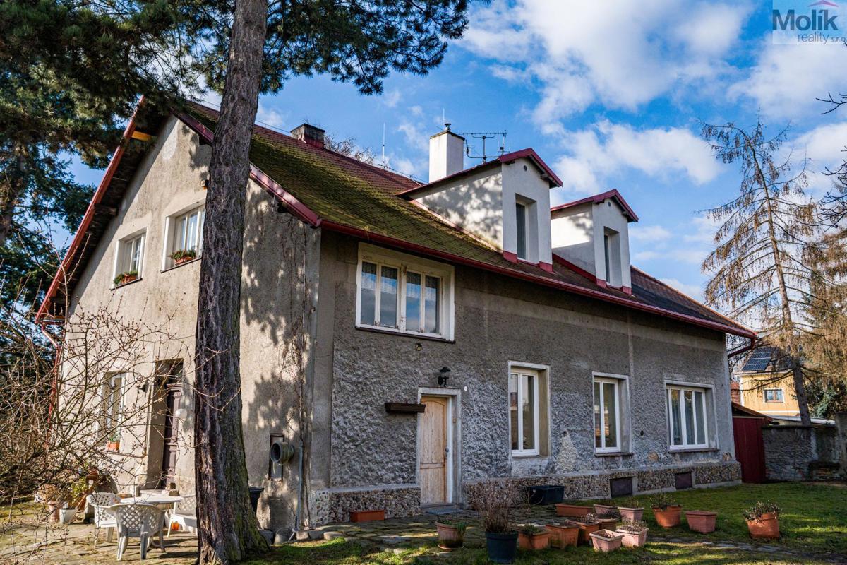 Фото 3 - Продаж будинку · Сімейний будинок