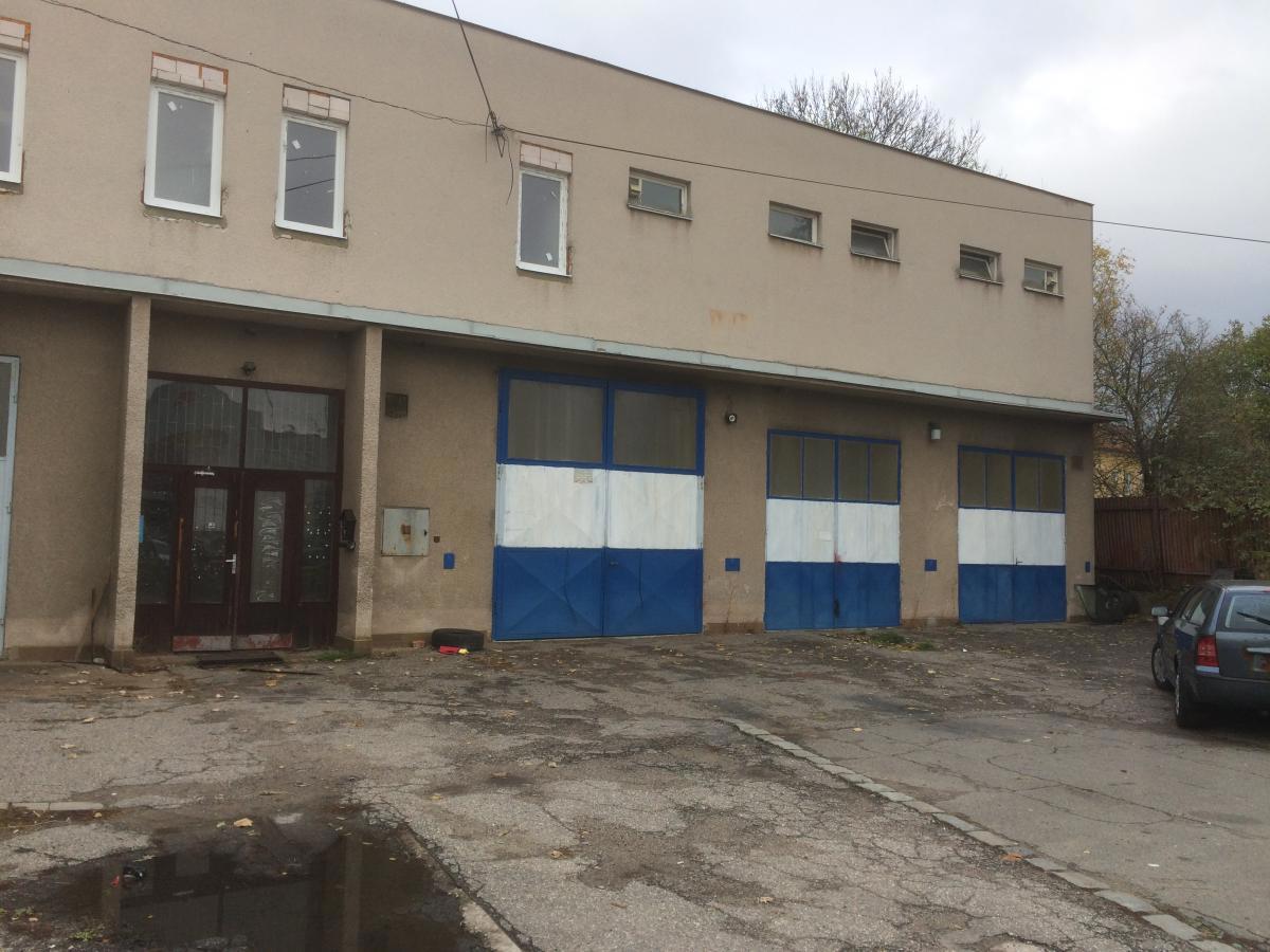 Photo 4 - Commercial property for rent · 150 m²