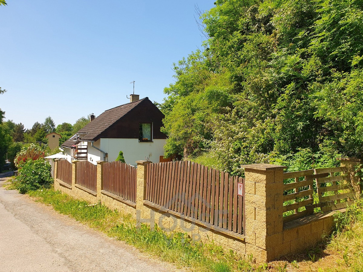 Фото 1 - Продажа дома · Семейный дом · 206 m²