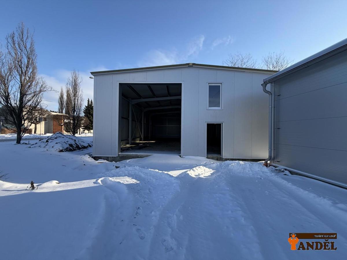 Fotografie 2 - Pronájem komerční nemovitosti · Sklad · 300 m²