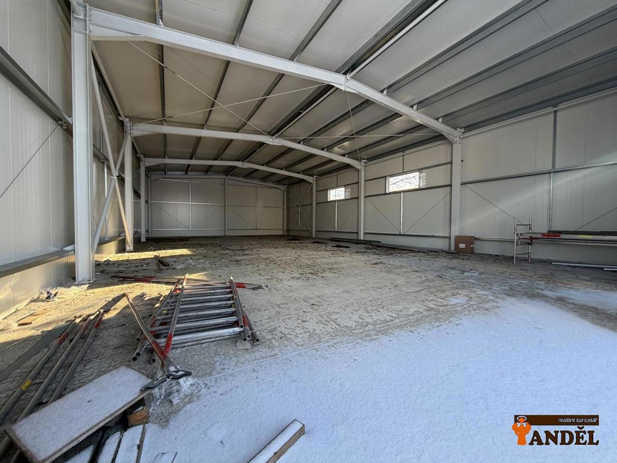 Fotografie 3 - Pronájem komerční nemovitosti · Sklad · 300 m²