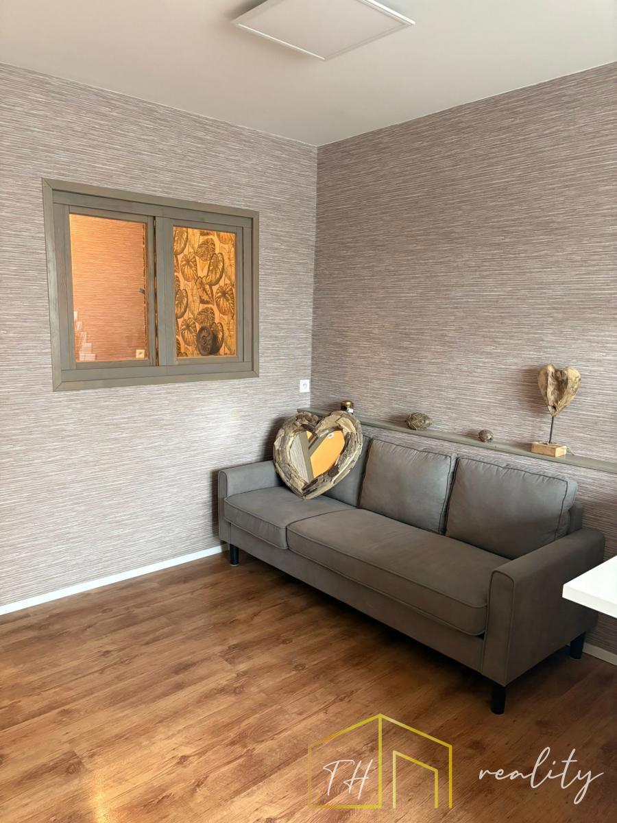 Photo 3 - Apartment for rent · 1+kk · 38 m²