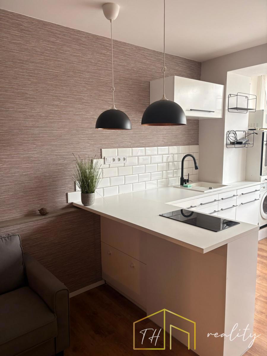 Photo 1 - Apartment for rent · 1+kk · 38 m²