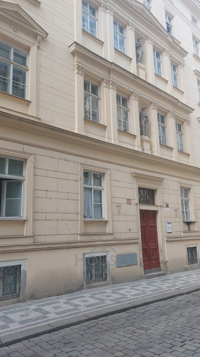 Фото 2 - Продажа коммерческой недвижимости · Офис · 43 m²