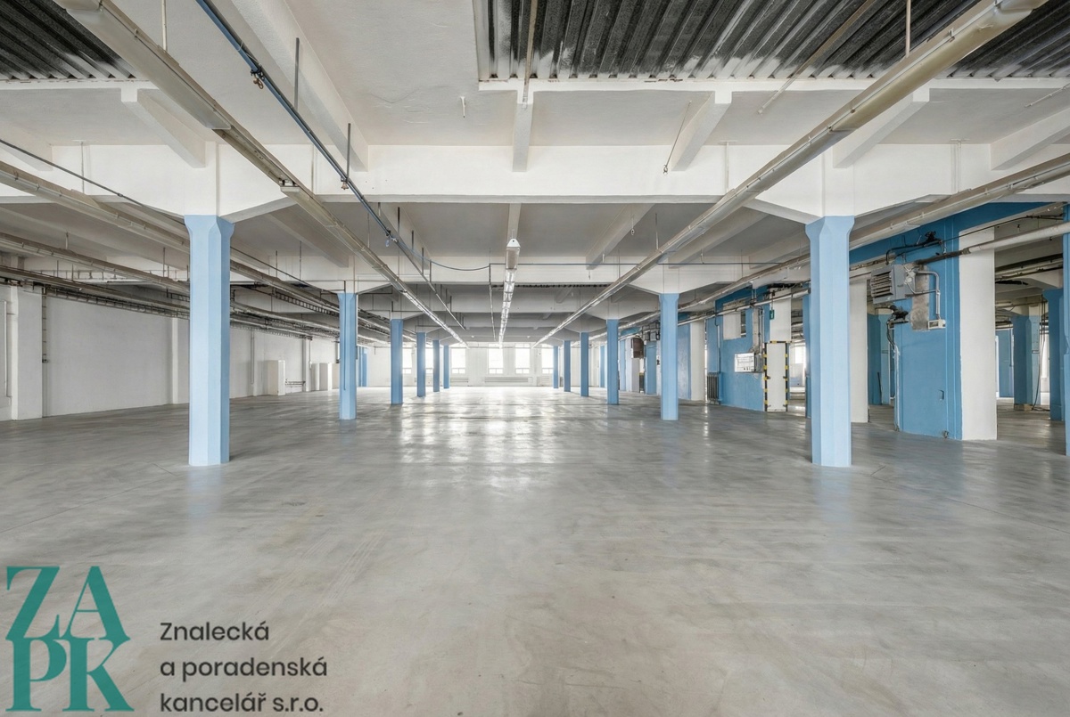 Photo 1 - Commercial property for rent · Manufacturing facility · 2 069 m²