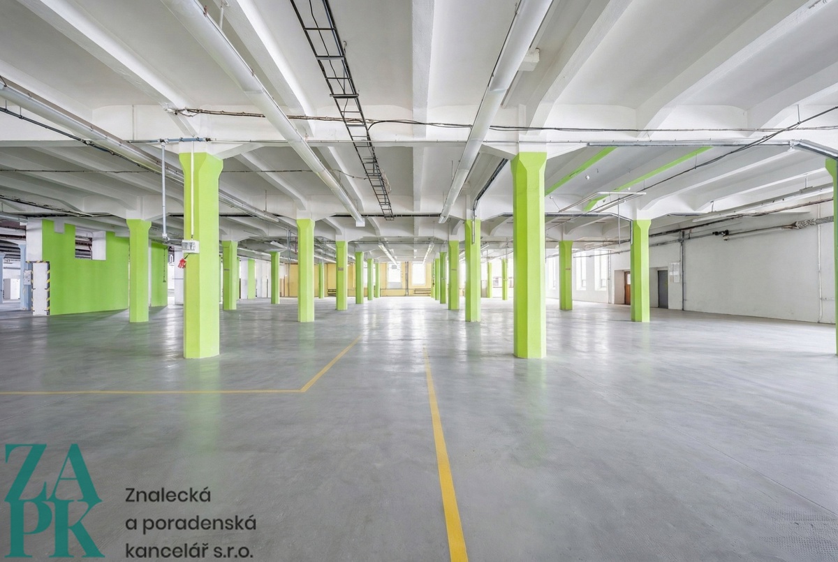 Photo 2 - Commercial property for rent · Manufacturing facility · 2 069 m²