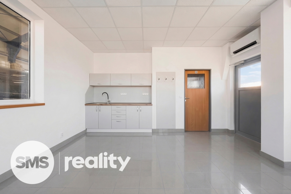 Фото 4 - Аренда коммерческой недвижимости · Склад · 767 m²