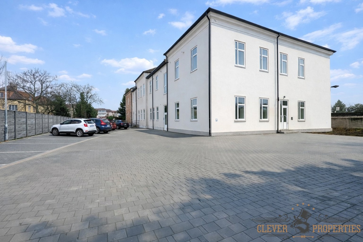 Photo 2 - Apartment for rent · 4+kk · 91 m²