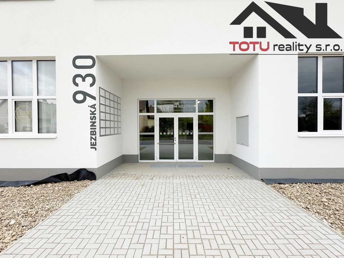 Photo 2 - Commercial property for rent · Office · 49 m²