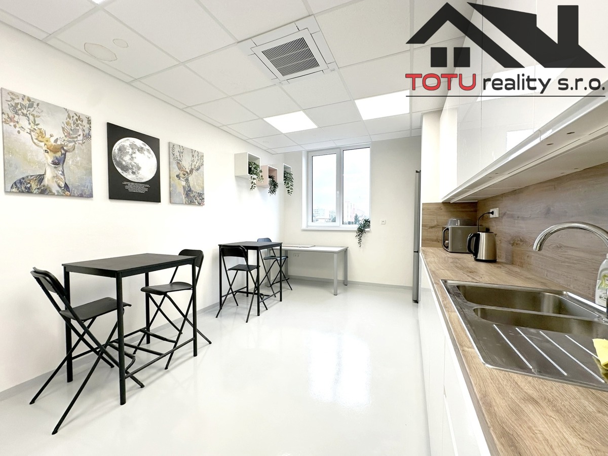 Photo 4 - Commercial property for rent · Office · 49 m²
