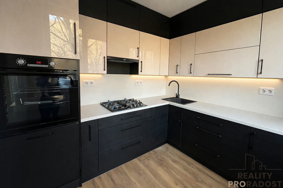 Photo 1 - Apartment for sale · 4+1 · 80 m²