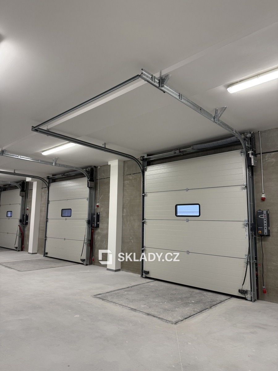 Photo 3 - Commercial property for rent · Warehouse · 1 168 m²