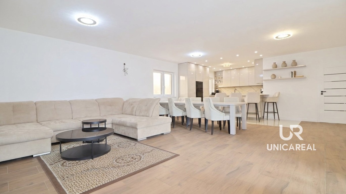 Photo 2 - House for sale · 230 m²