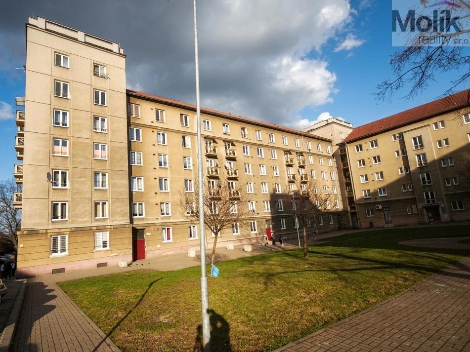 Photo 1 - Apartment for sale · 3+1