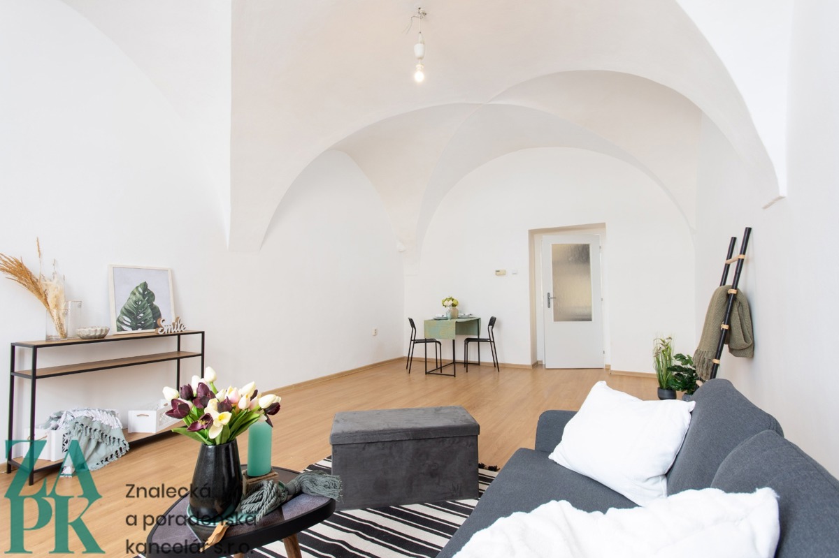 Photo 2 - Apartment for rent · 3+1 · 94 m²