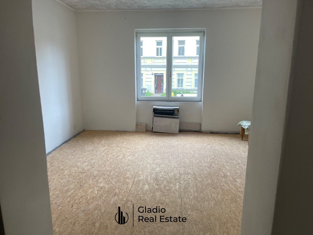 Photo 2 - House for sale · Family house · 450 m² · 5 rooms