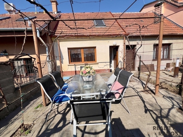 Фото 4 - Продаж винного погребу · 60 m²