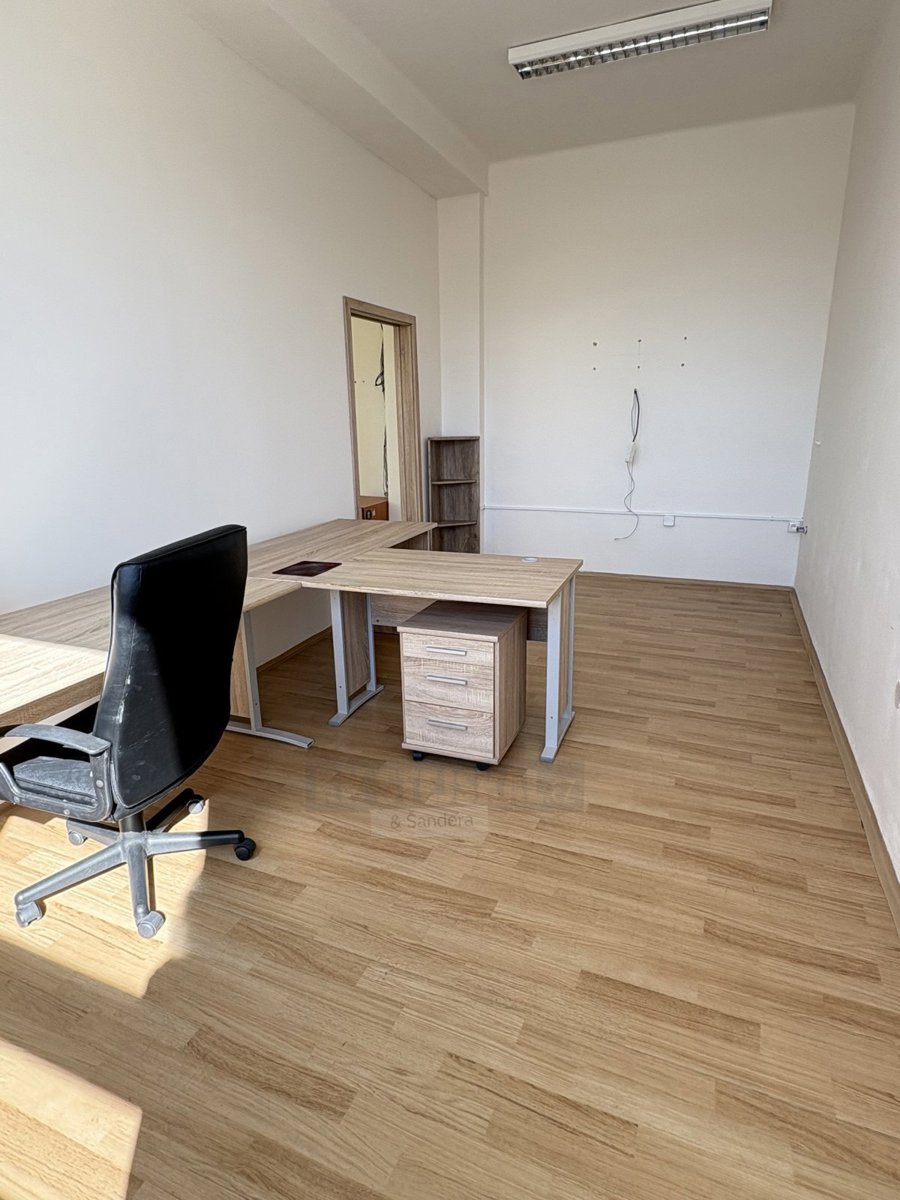 Fotografie 4 - Pronájem komerční nemovitosti · Kancelář · 55 m²