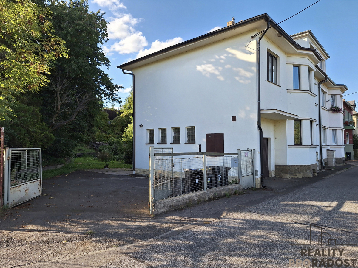 Фото 3 - Продаж будинку · Сімейний будинок · 190 m² · 5 кімнат