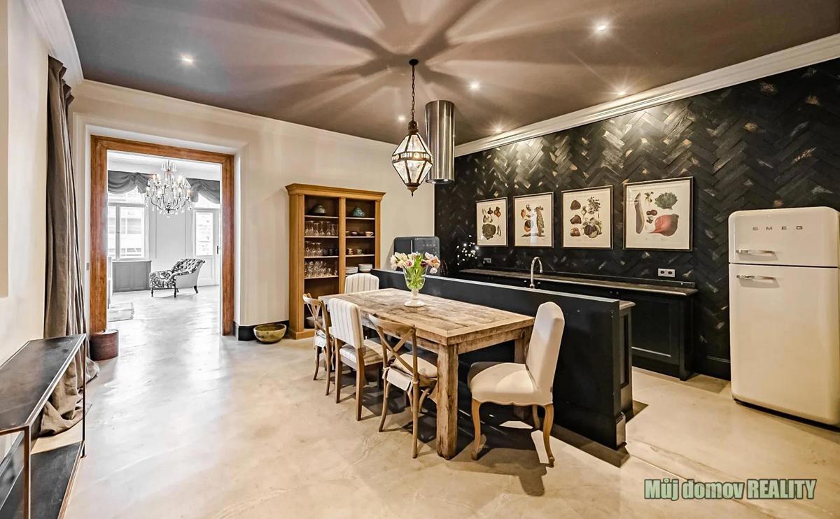 Photo 1 - Apartment for rent · 2+1 · 121 m²