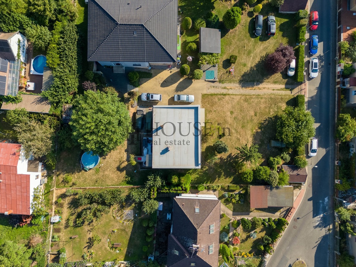 Photo 2 - Land for sale · Housings