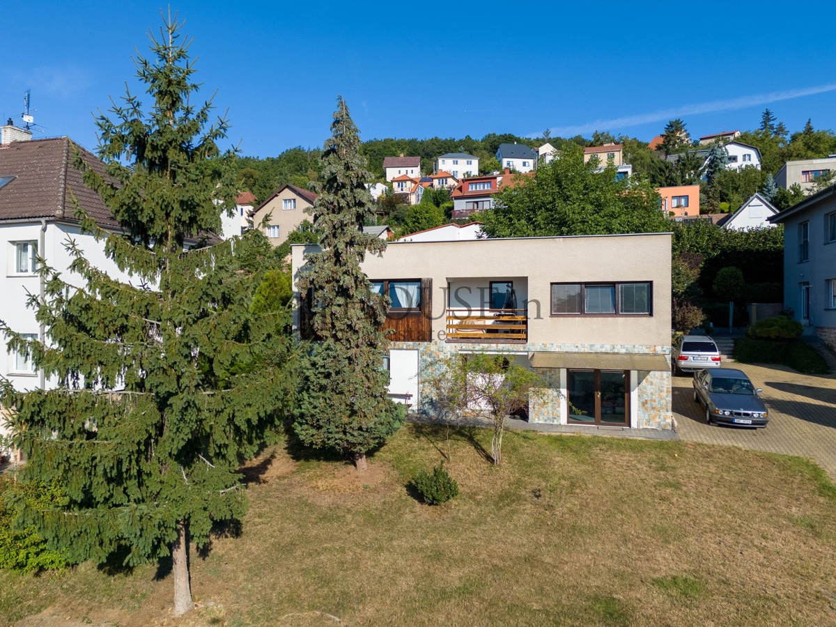 Photo 4 - Land for sale · Housings