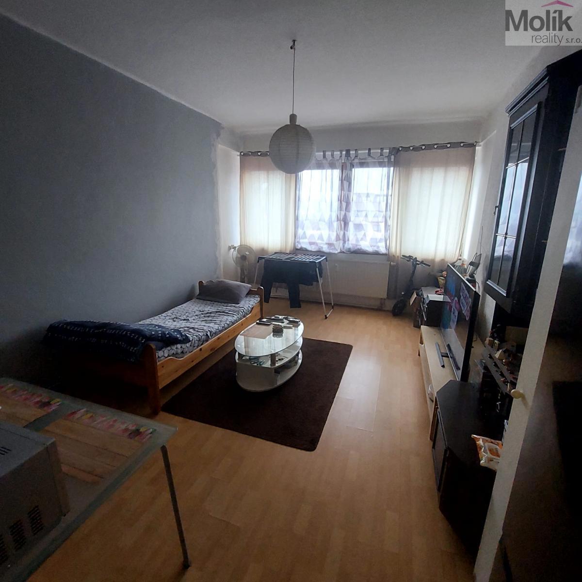 Фото 2 - Продаж квартири · 1+1