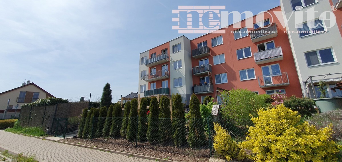Фото 2 - Продаж квартири · 2+kk · 62 m²