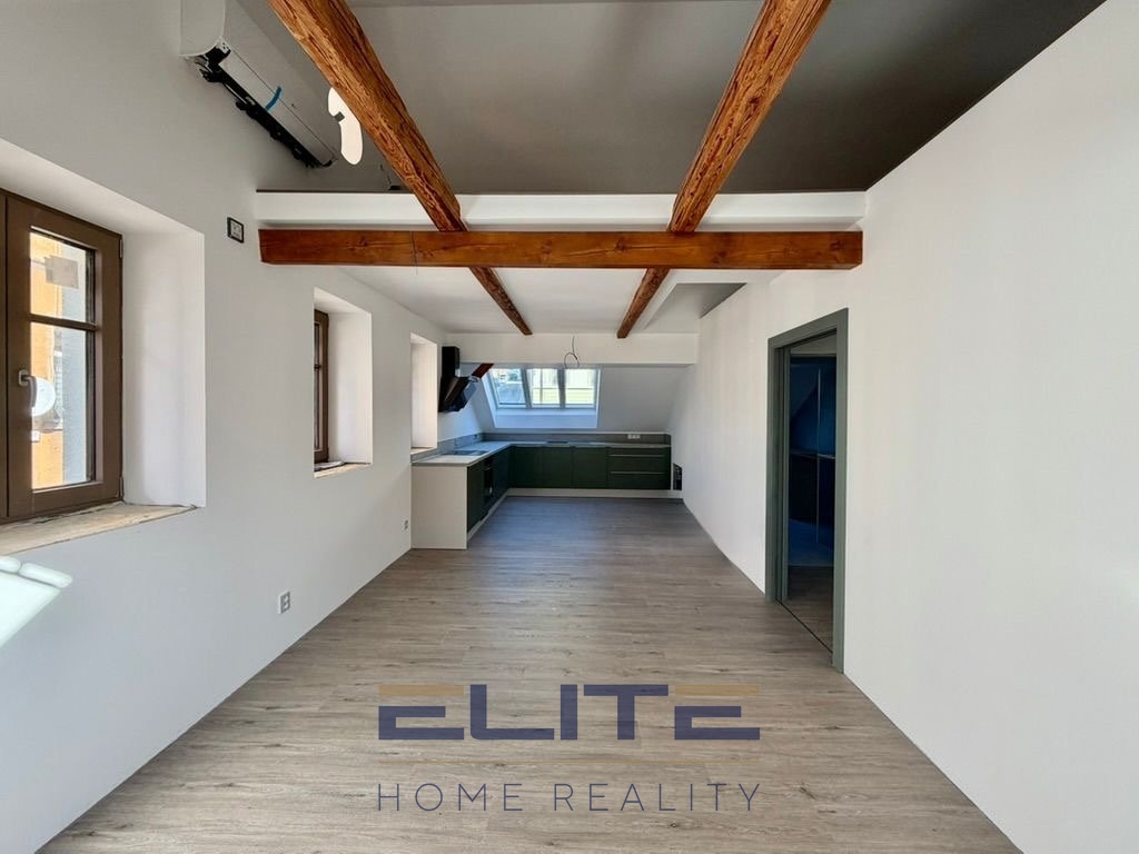 Photo 3 - Apartment for rent · 3+kk · 70 m²