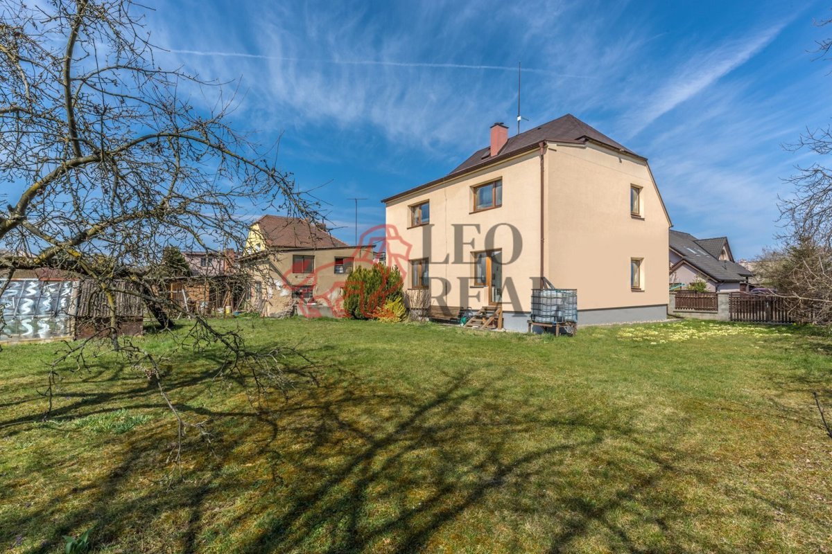 Photo 1 - House for sale · Family house · 200 m² · 5 rooms