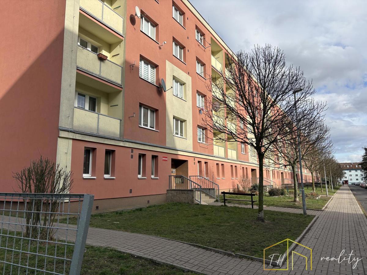 Фото 1 - Продаж квартири · 2+1