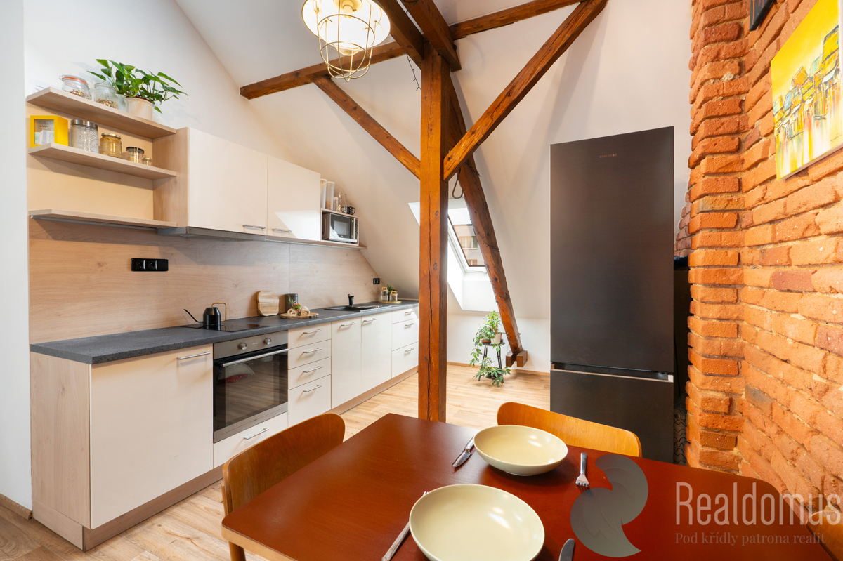 Фото 4 - Продажа коммерческой недвижимости · Отель · 212 m²