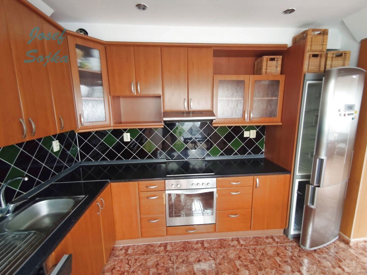 Фото 3 - Продаж квартири · 3+kk · 102 m²