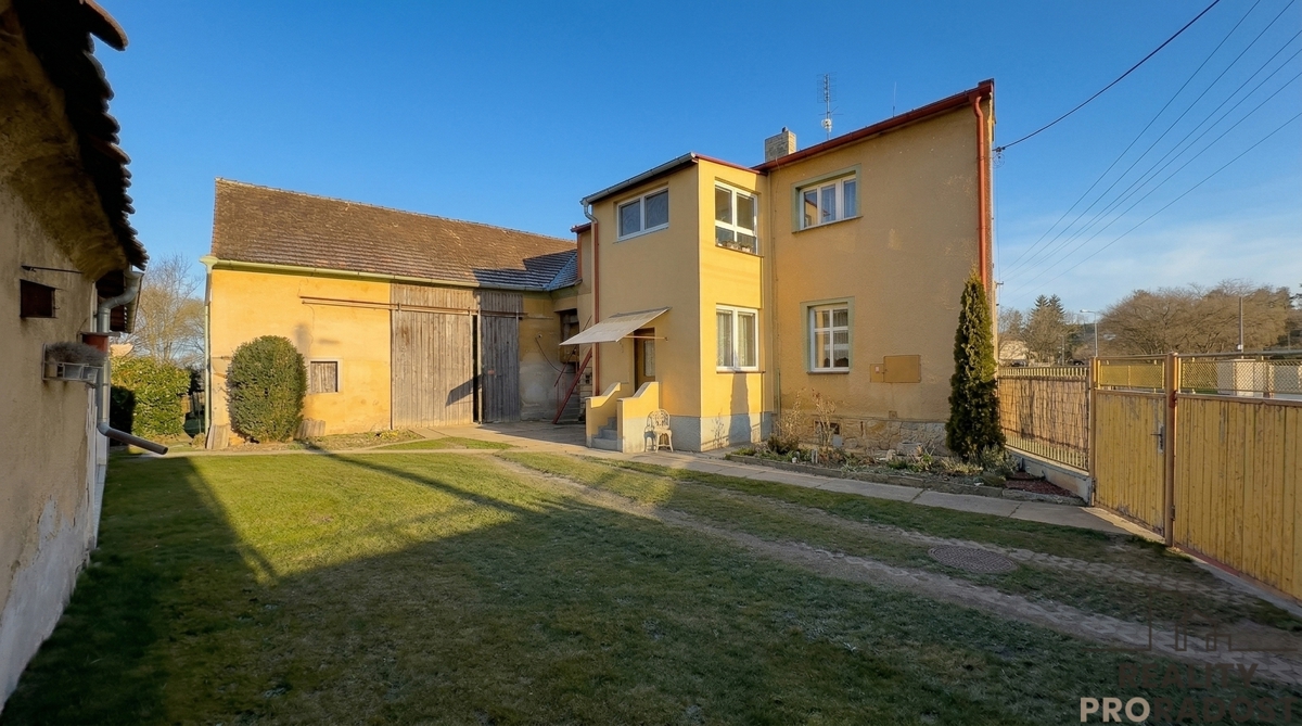 Photo 1 - House for sale · Family house · 200 m² · 5 rooms