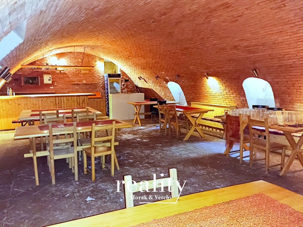 Fotografie 2 - Pronájem komerční nemovitosti · Restaurace · 98 m²