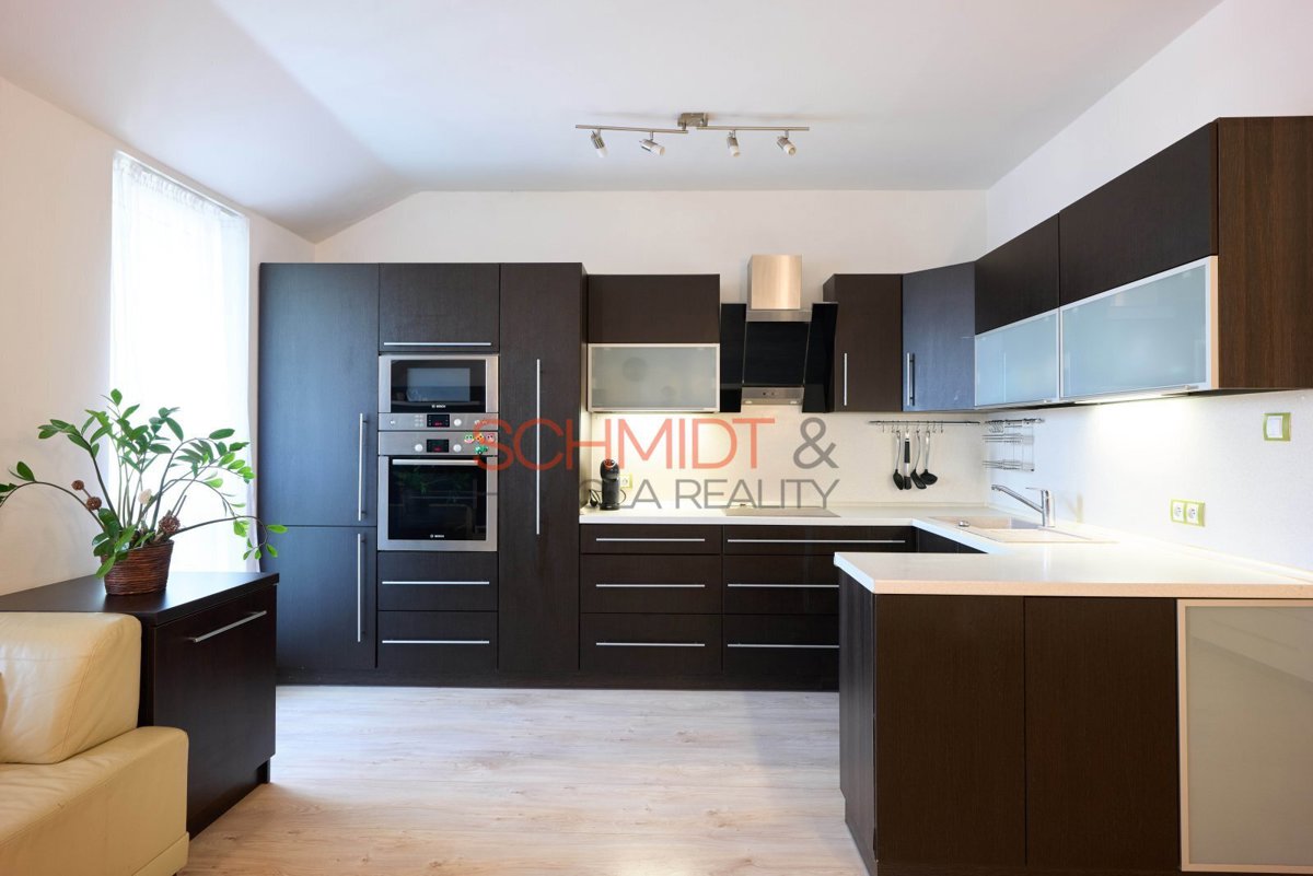 Photo 1 - Apartment for sale · 3+kk · 90 m²