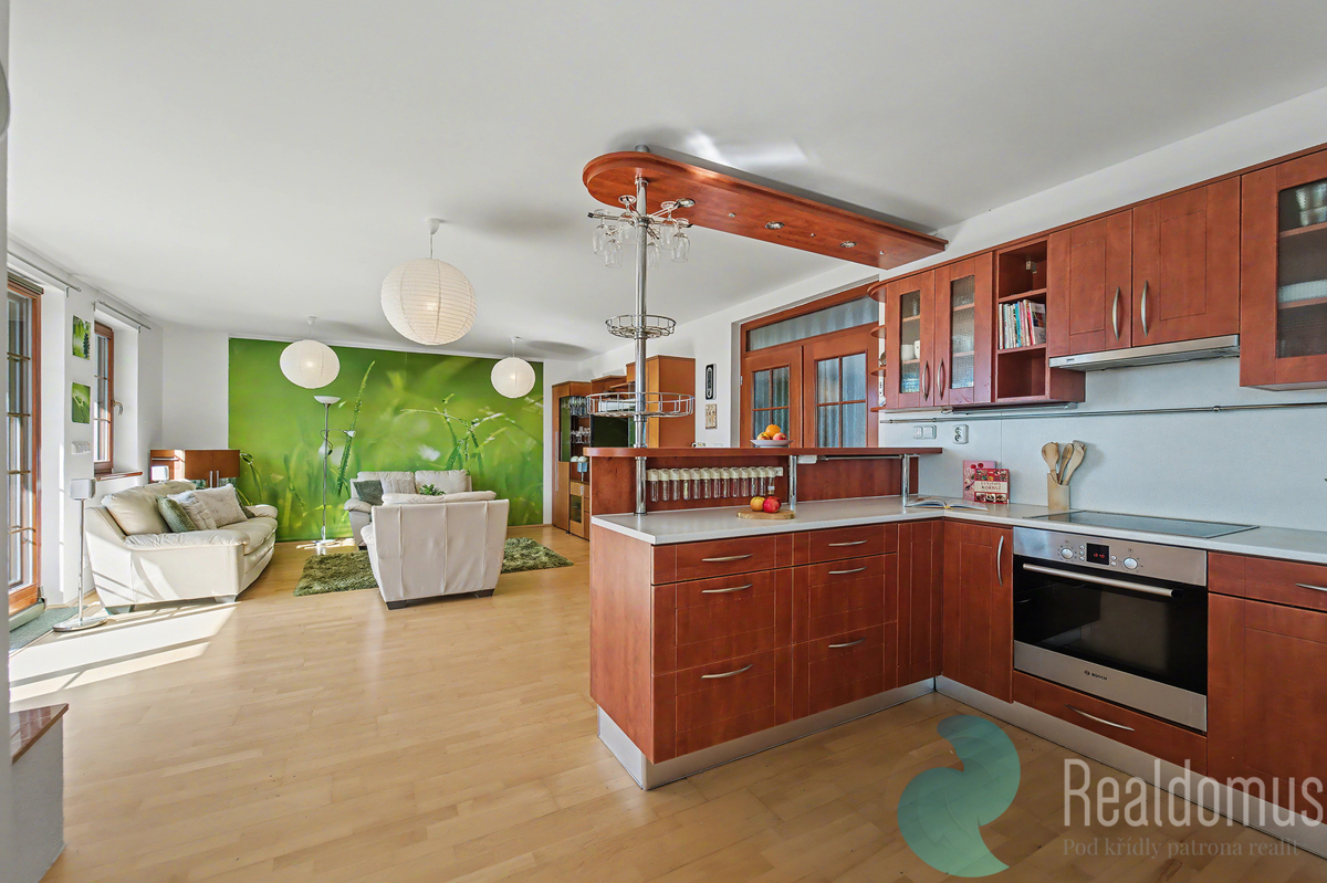 Фото 4 - Продаж будинку · Вілла · 174 m² · 5 кімнат