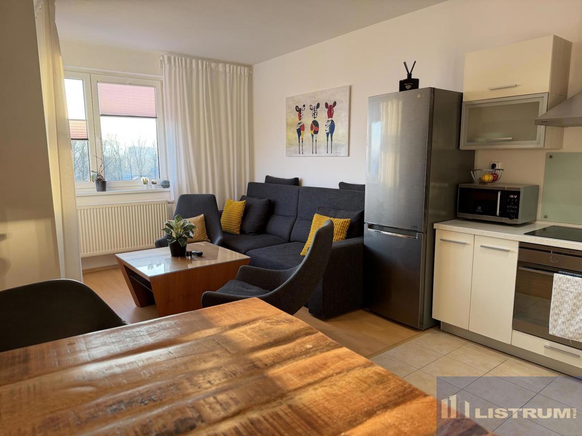 Photo 3 - Apartment for sale · 3+kk · 70 m²