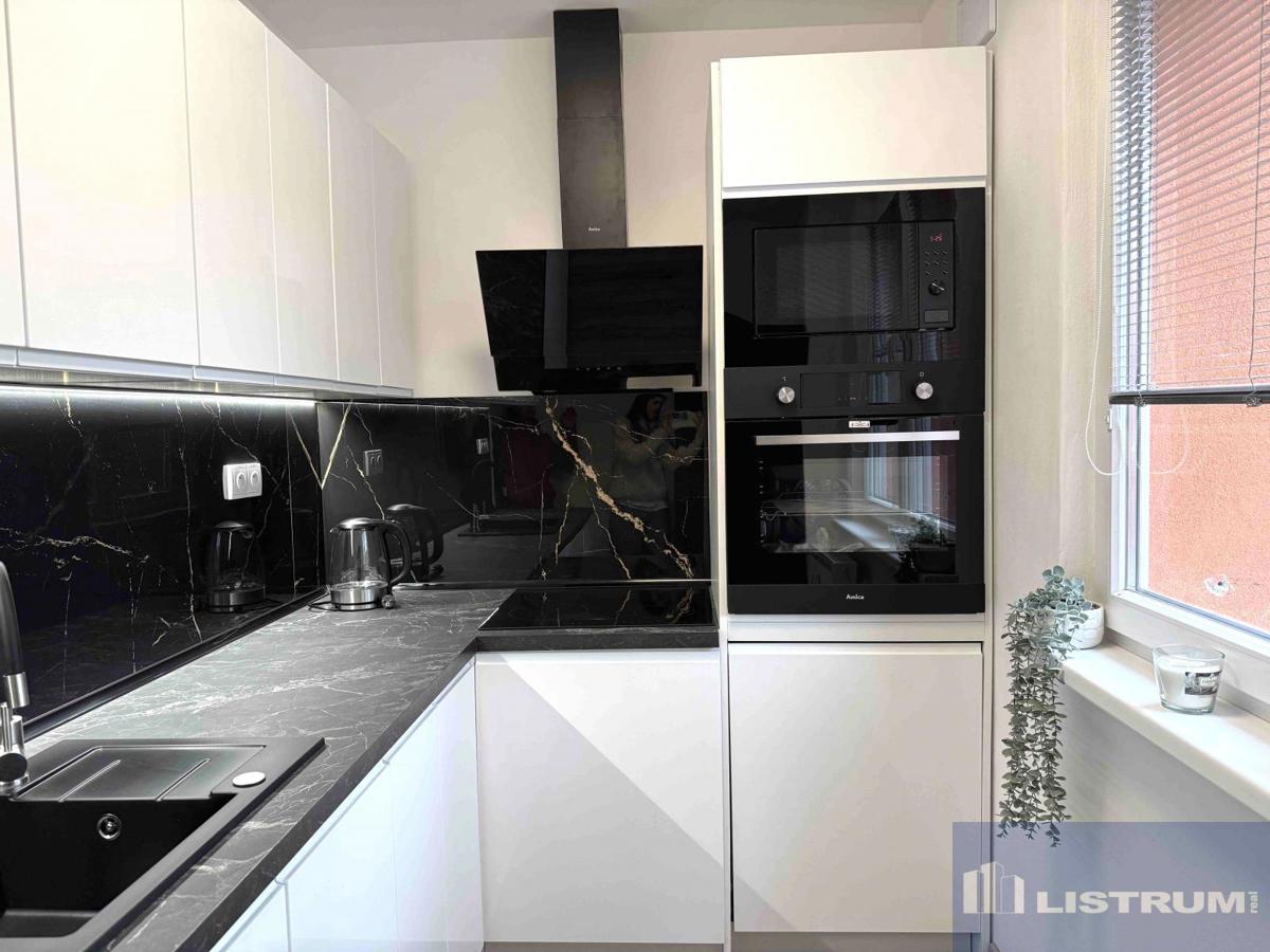 Fotografie 2 - Prodej bytu · 2+1 · 49 m²