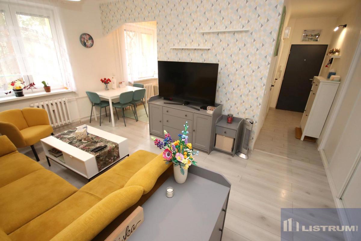 Photo 1 - Apartment for sale · 3+1