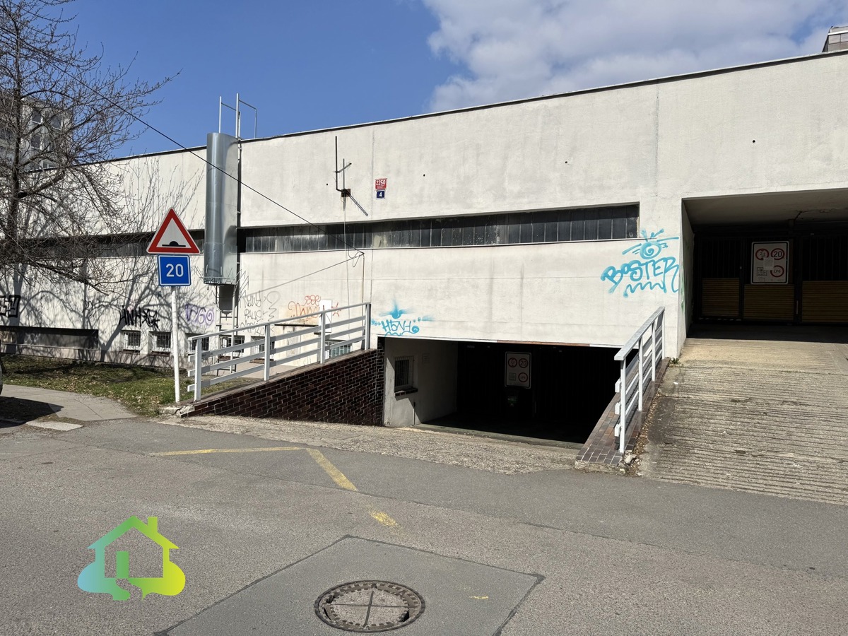 Photo 1 - Garage for sale · 15 m²