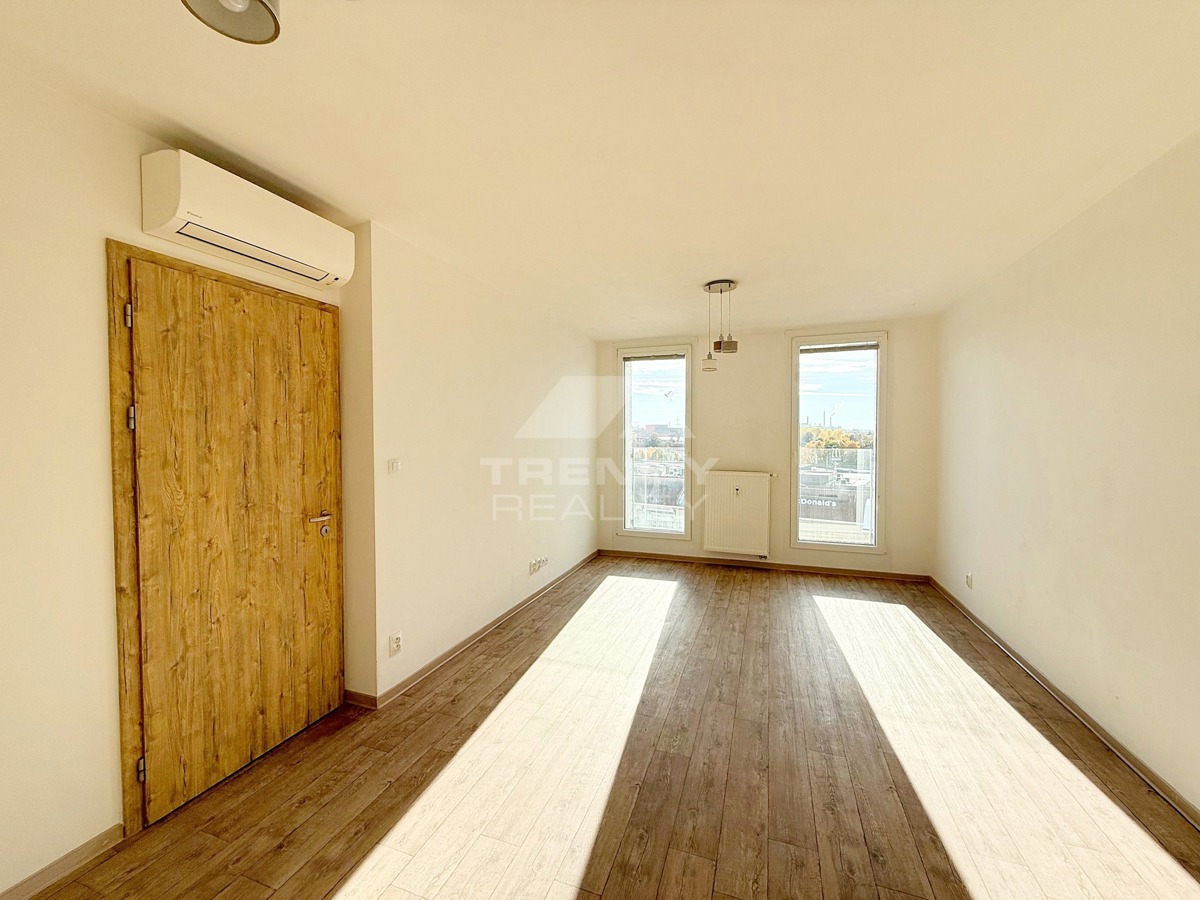 Фото 1 - Продажа квартиры · 2+kk · 49 m²