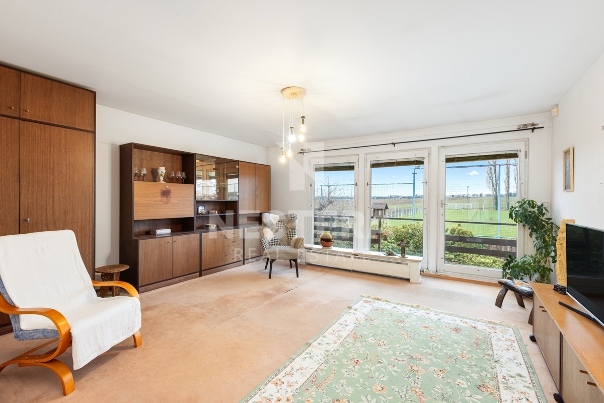 Fotografie 3 - Prodej domu · Rodinný · 240 m² · 5 pokojů