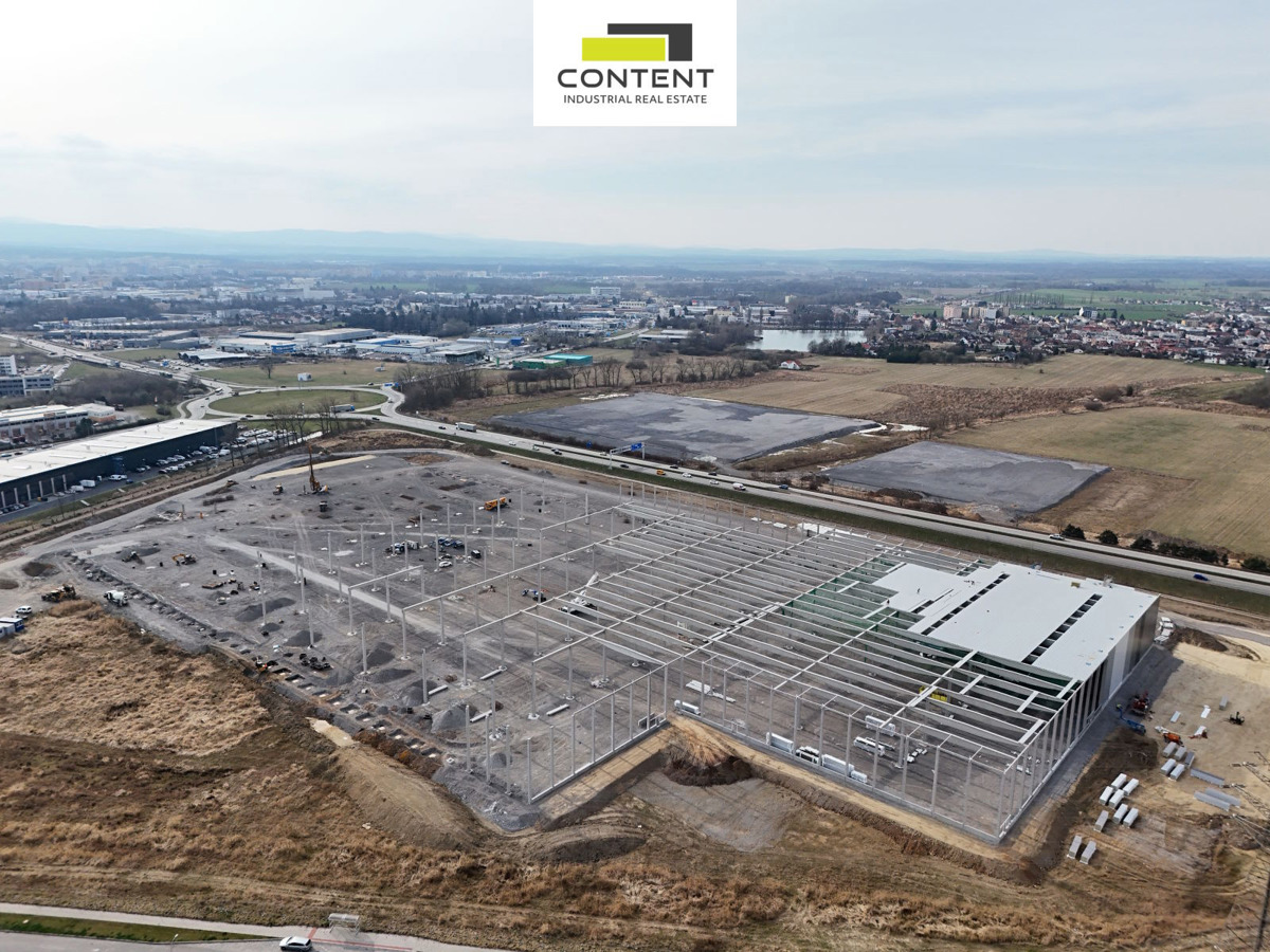 Photo 3 - Commercial property for rent · 5 920 m²